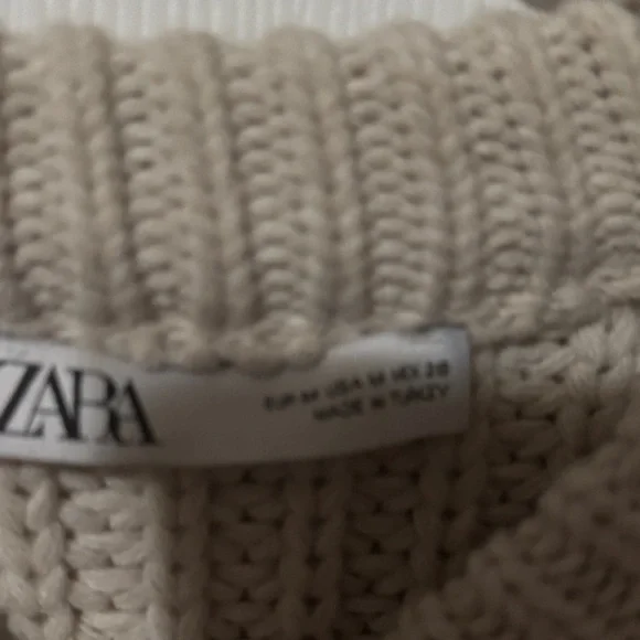 Zara Cream Knit Crew Neck Sweater - Picture 2 of 3